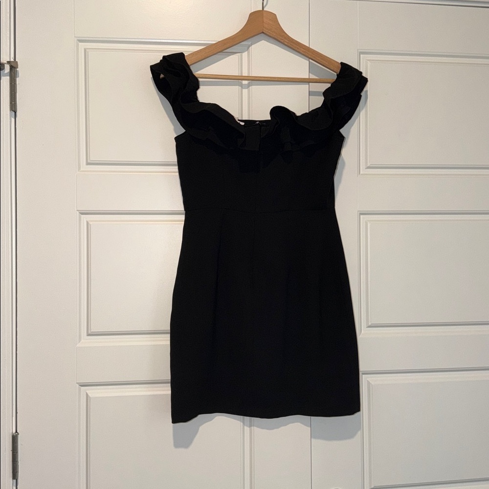 TCEC black ruffle off shoulder LBD cocktail dress size small